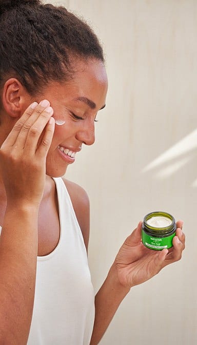 SKIN FOOD hranljiva dnevna krema