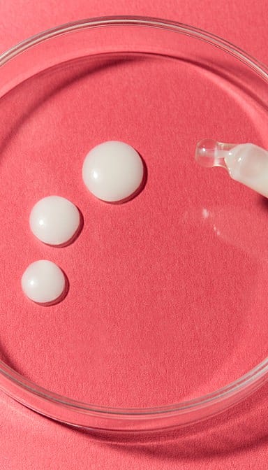 Serum za obraz z granatnim jabolkom in maca peptidi